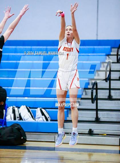 Thumbnail 2 in Oak Park vs Rosary Academy (Riptide GBB Showcase) photogallery.