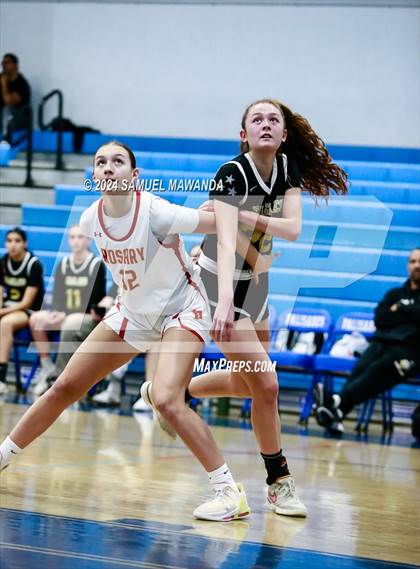 Thumbnail 3 in Oak Park vs Rosary Academy (Riptide GBB Showcase) photogallery.