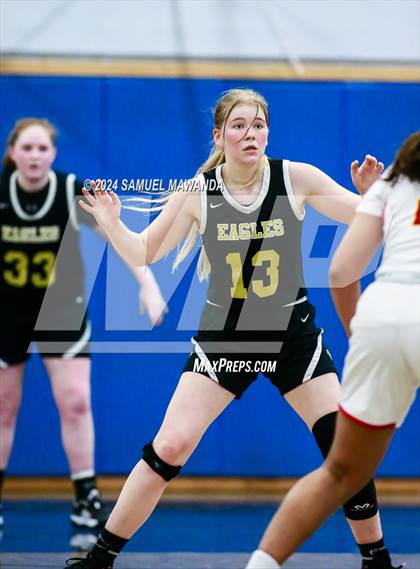 Thumbnail 3 in Oak Park vs Rosary Academy (Riptide GBB Showcase) photogallery.