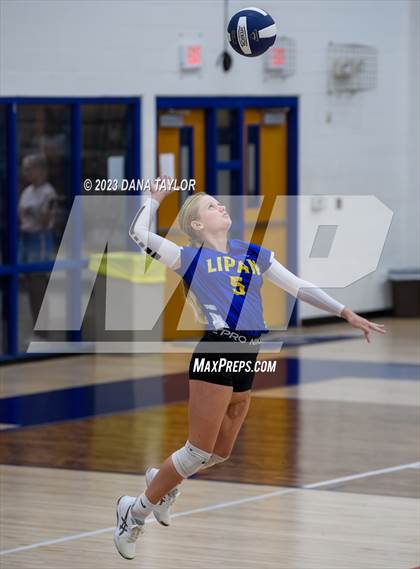 Thumbnail 2 in Lipan @ Perrin-Whitt photogallery.