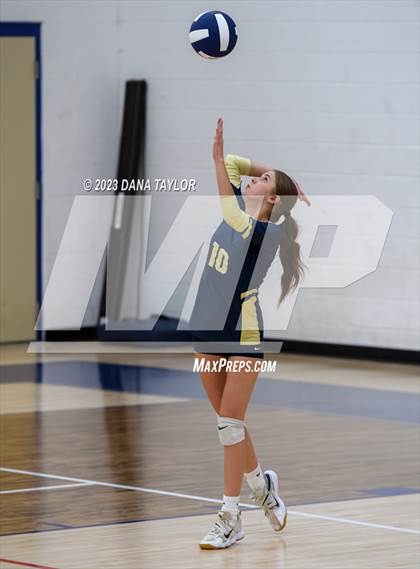 Thumbnail 1 in Lipan @ Perrin-Whitt photogallery.