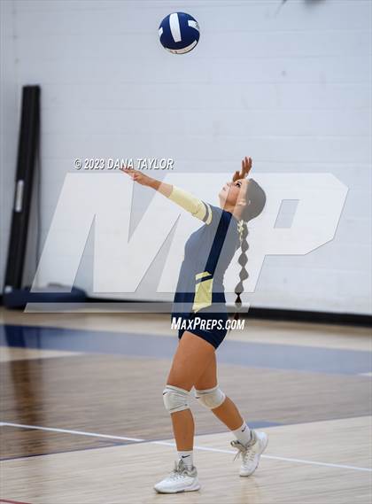 Thumbnail 3 in Lipan @ Perrin-Whitt photogallery.