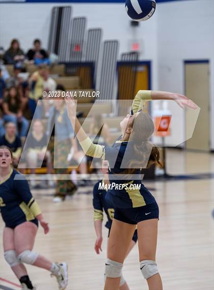 Thumbnail 2 in Lipan @ Perrin-Whitt photogallery.
