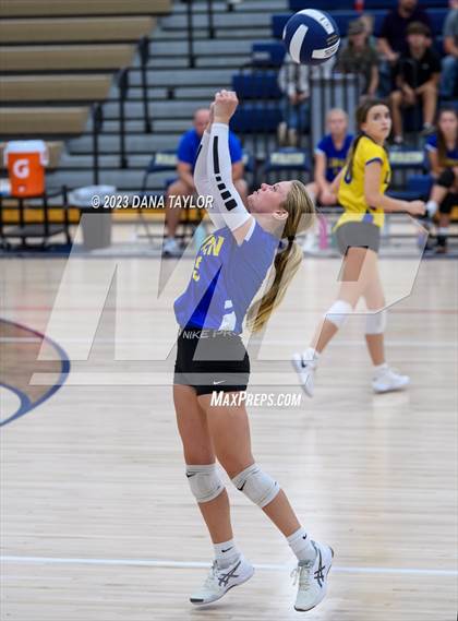 Thumbnail 2 in Lipan @ Perrin-Whitt photogallery.