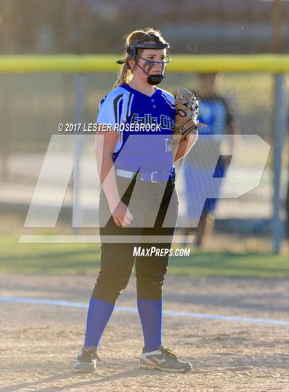 Thumbnail 3 in Port Aransas vs. Falls City (UIL 2A Area Playoffs) photogallery.
