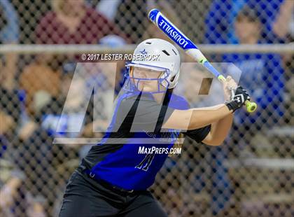Thumbnail 1 in Port Aransas vs. Falls City (UIL 2A Area Playoffs) photogallery.