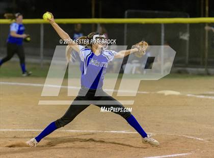 Thumbnail 3 in Port Aransas vs. Falls City (UIL 2A Area Playoffs) photogallery.