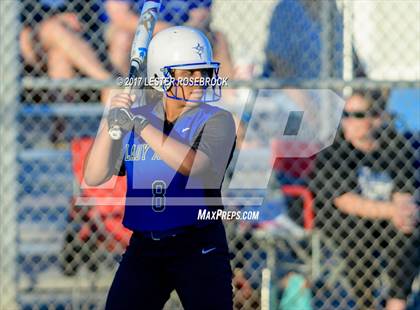 Thumbnail 1 in Port Aransas vs. Falls City (UIL 2A Area Playoffs) photogallery.
