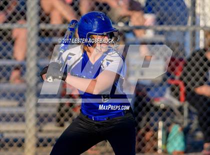 Thumbnail 3 in Port Aransas vs. Falls City (UIL 2A Area Playoffs) photogallery.