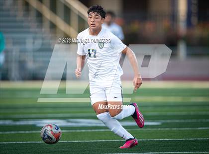 Thumbnail 2 in Alexander vs. Harlan (UIL 6A Regional Quarterfinal) photogallery.