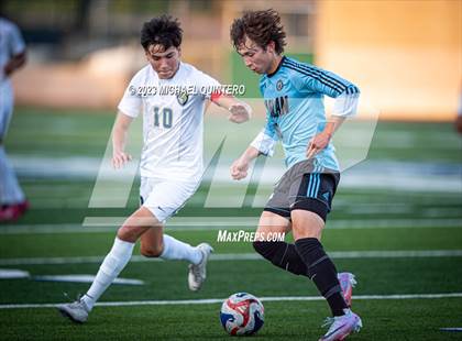 Thumbnail 2 in Alexander vs. Harlan (UIL 6A Regional Quarterfinal) photogallery.