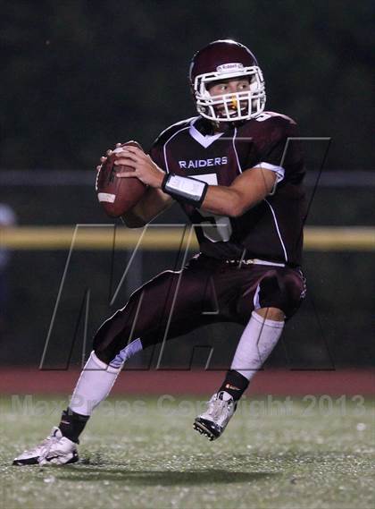 Thumbnail 3 in Avon @ Caledonia-Mumford photogallery.