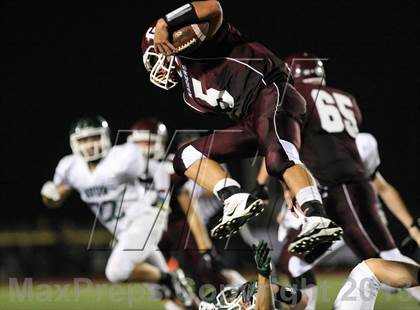 Thumbnail 3 in Avon @ Caledonia-Mumford photogallery.