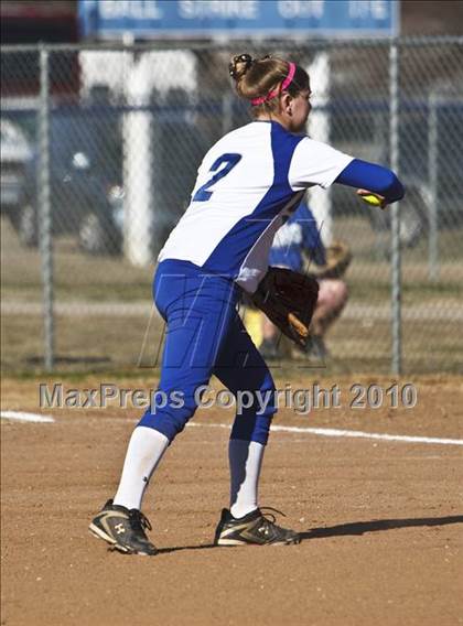 Thumbnail 2 in Brewer vs. Southwest (Brewer Tournament) photogallery.