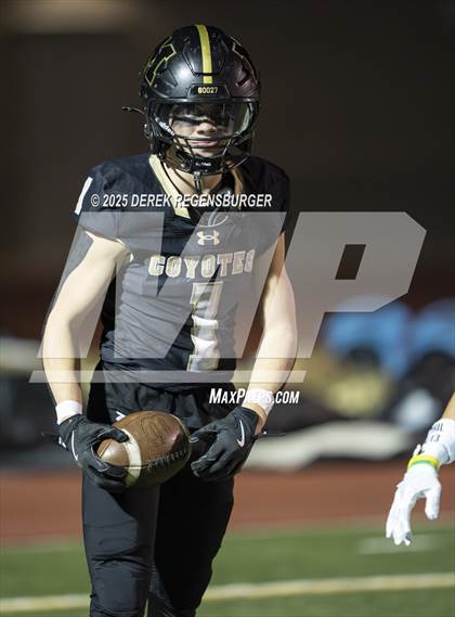 Thumbnail 3 in Riverdale Ridge vs Monarch (CHSAA 4A Playoffs Round 2) photogallery.