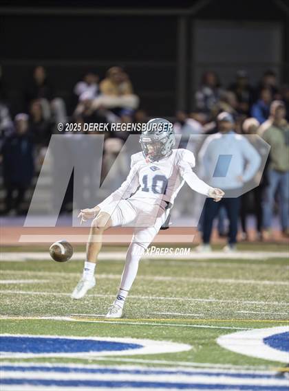 Thumbnail 2 in Riverdale Ridge vs Monarch (CHSAA 4A Playoffs Round 2) photogallery.
