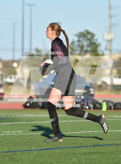 Thumbnail 2 in Ridge Point vs The Woodlands (I-10 Shootout) photogallery.