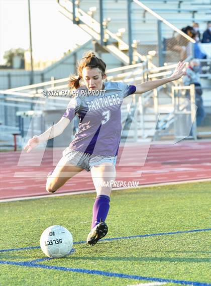 Thumbnail 3 in Ridge Point vs The Woodlands (I-10 Shootout) photogallery.