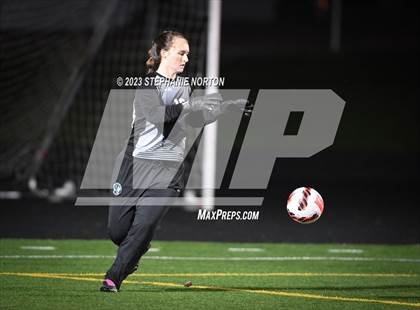 Thumbnail 2 in Tumwater @ Columbia River (WIAA Division 4 Playoff) photogallery.