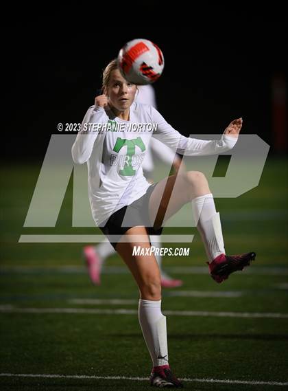 Thumbnail 2 in Tumwater @ Columbia River (WIAA Division 4 Playoff) photogallery.
