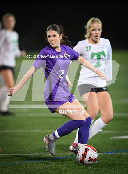 Thumbnail 1 in Tumwater @ Columbia River (WIAA Division 4 Playoff) photogallery.