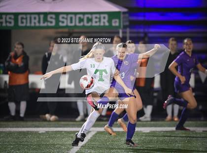 Thumbnail 2 in Tumwater @ Columbia River (WIAA Division 4 Playoff) photogallery.