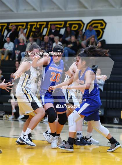 Thumbnail 1 in Newbury Park vs. Westlake  photogallery.