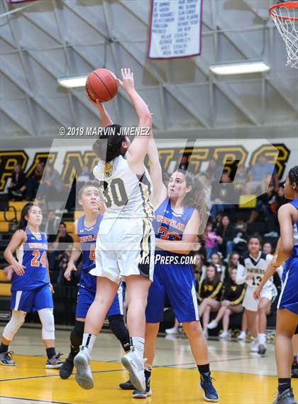 Thumbnail 1 in Newbury Park vs. Westlake  photogallery.