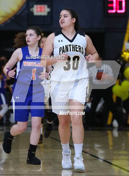 Thumbnail 2 in Newbury Park vs. Westlake  photogallery.