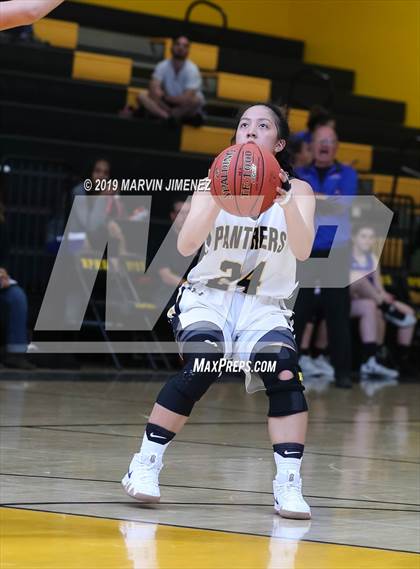 Thumbnail 3 in Newbury Park vs. Westlake  photogallery.