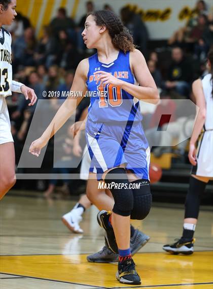Thumbnail 1 in Newbury Park vs. Westlake  photogallery.
