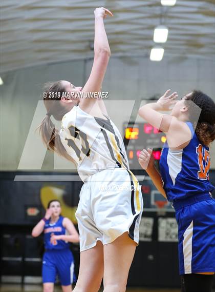 Thumbnail 2 in Newbury Park vs. Westlake  photogallery.