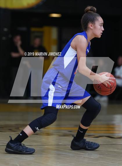 Thumbnail 1 in Newbury Park vs. Westlake  photogallery.