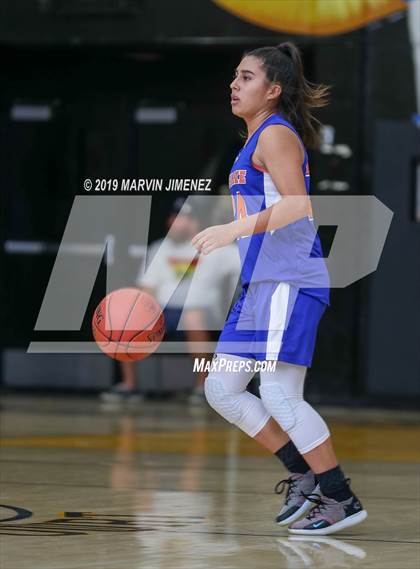 Thumbnail 3 in Newbury Park vs. Westlake  photogallery.