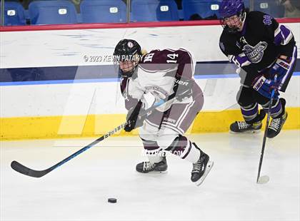 Thumbnail 1 in North Branford vs. North Haven (CIAC DII Semifinal) photogallery.