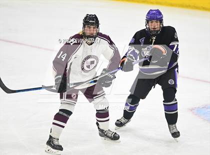 Thumbnail 2 in North Branford vs. North Haven (CIAC DII Semifinal) photogallery.