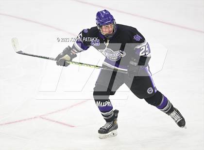 Thumbnail 1 in North Branford vs. North Haven (CIAC DII Semifinal) photogallery.