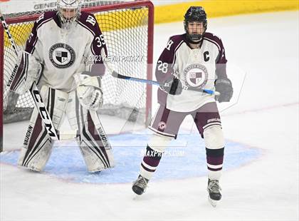 Thumbnail 2 in North Branford vs. North Haven (CIAC DII Semifinal) photogallery.