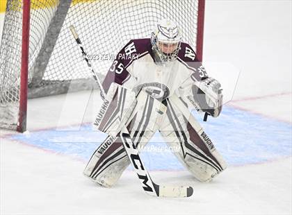 Thumbnail 2 in North Branford vs. North Haven (CIAC DII Semifinal) photogallery.
