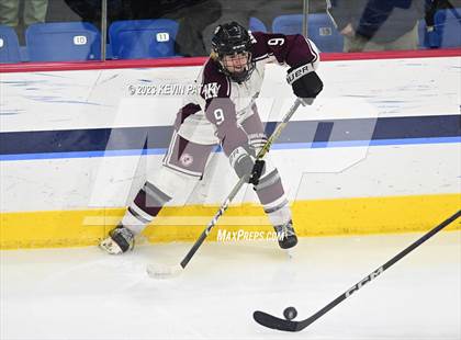 Thumbnail 2 in North Branford vs. North Haven (CIAC DII Semifinal) photogallery.