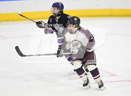 Thumbnail 3 in North Branford vs. North Haven (CIAC DII Semifinal) photogallery.