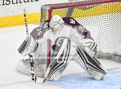 Thumbnail 2 in North Branford vs. North Haven (CIAC DII Semifinal) photogallery.