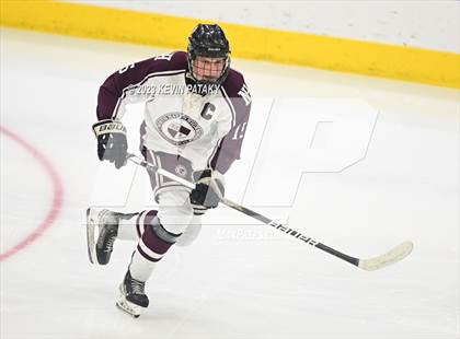 Thumbnail 2 in North Branford vs. North Haven (CIAC DII Semifinal) photogallery.