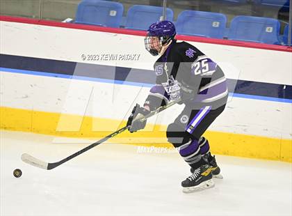 Thumbnail 1 in North Branford vs. North Haven (CIAC DII Semifinal) photogallery.