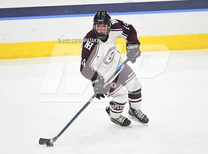 Thumbnail 3 in North Branford vs. North Haven (CIAC DII Semifinal) photogallery.