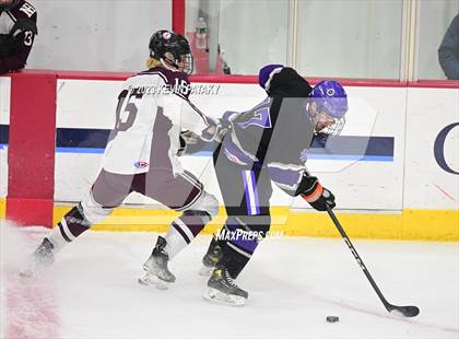 Thumbnail 3 in North Branford vs. North Haven (CIAC DII Semifinal) photogallery.