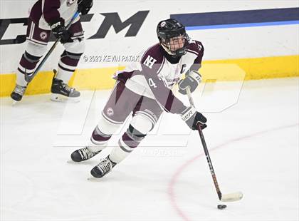 Thumbnail 1 in North Branford vs. North Haven (CIAC DII Semifinal) photogallery.