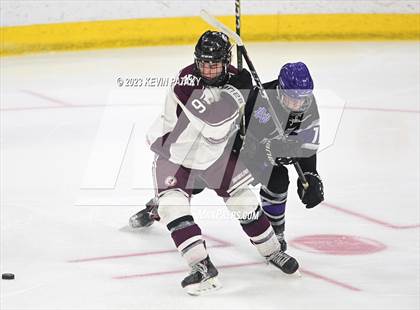 Thumbnail 3 in North Branford vs. North Haven (CIAC DII Semifinal) photogallery.