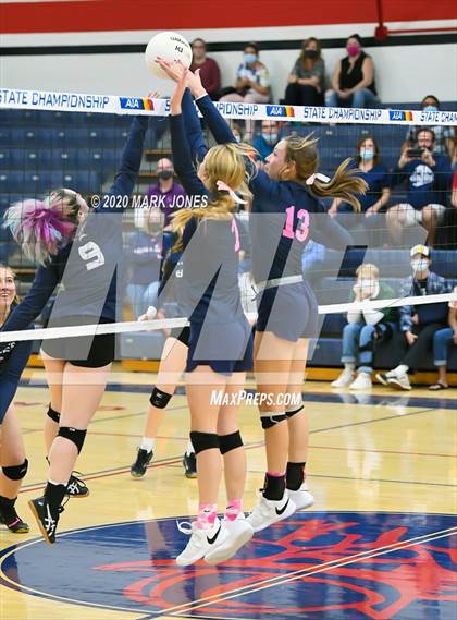 Thumbnail 1 in St. David vs. Anthem Prep (AIA 1A Final) photogallery.