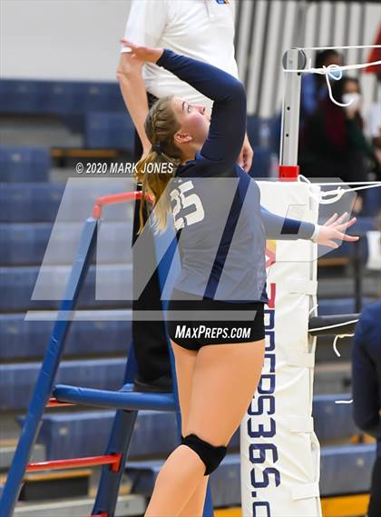 Thumbnail 3 in St. David vs. Anthem Prep (AIA 1A Final) photogallery.